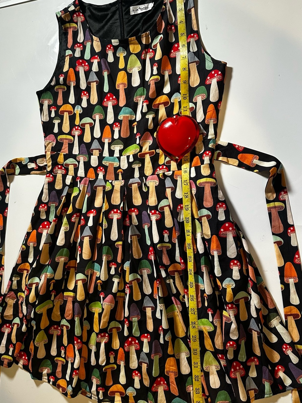 L.A. Soul Dress Womens Sm Black Colorful Mushroom Print Sleeveless Knee Length - Picture 6 of 7